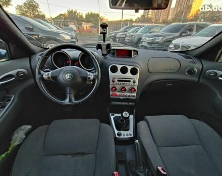 Синий Альфа Ромео 156, объемом двигателя 2 л и пробегом 138 тыс. км за 3890 $, фото 14 на Automoto.ua