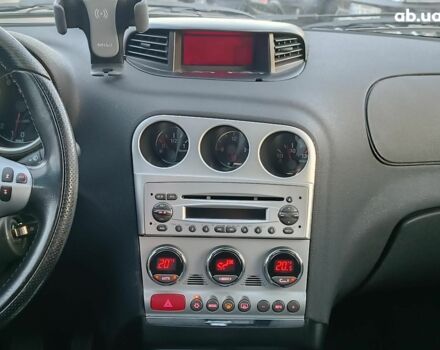 Синий Альфа Ромео 156, объемом двигателя 2 л и пробегом 138 тыс. км за 3890 $, фото 16 на Automoto.ua