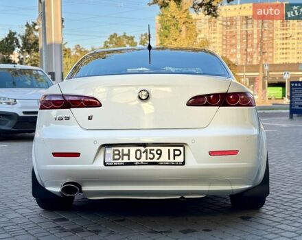 Білий Альфа Ромео 159, об'ємом двигуна 2 л та пробігом 211 тис. км за 9700 $, фото 12 на Automoto.ua