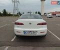 Білий Альфа Ромео 159, об'ємом двигуна 2.2 л та пробігом 125 тис. км за 7500 $, фото 9 на Automoto.ua