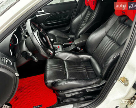 Білий Альфа Ромео 159, об'ємом двигуна 2.4 л та пробігом 216 тис. км за 10590 $, фото 12 на Automoto.ua