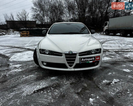 Білий Альфа Ромео 159, об'ємом двигуна 2.4 л та пробігом 216 тис. км за 10590 $, фото 6 на Automoto.ua