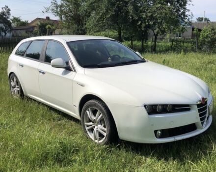Білий Альфа Ромео 159, об'ємом двигуна 1.9 л та пробігом 245 тис. км за 5800 $, фото 5 на Automoto.ua