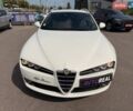 Белый Альфа Ромео 159, объемом двигателя 1.96 л и пробегом 237 тыс. км за 7800 $, фото 16 на Automoto.ua
