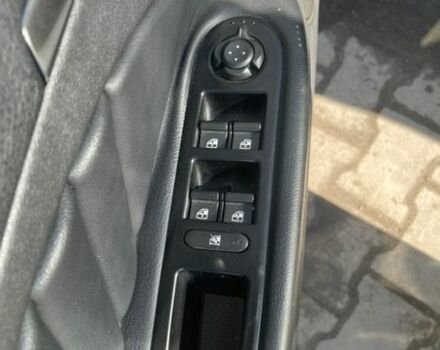 Белый Альфа Ромео 159, объемом двигателя 1.96 л и пробегом 203 тыс. км за 5900 $, фото 9 на Automoto.ua