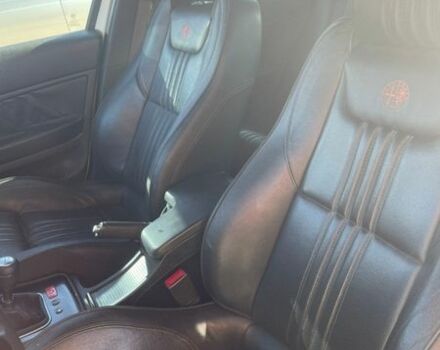 Белый Альфа Ромео 159, объемом двигателя 1.96 л и пробегом 203 тыс. км за 5900 $, фото 11 на Automoto.ua