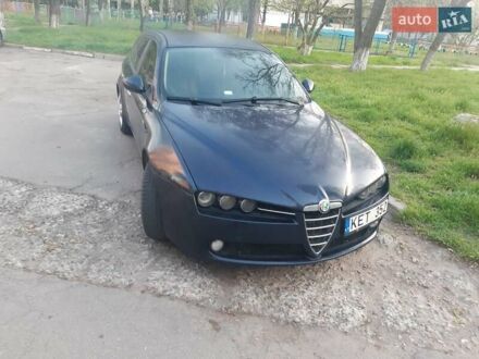 Альфа Ромео 159 2006 в Херсоне на Automoto.ua Белый Альфа Ромео 159, объемом двигателя 1.9 л и пробегом 307 тыс. км за 2699 $, фото 1 на Automoto.ua