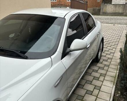 Білий Альфа Ромео 159, об'ємом двигуна 2.2 л та пробігом 200 тис. км за 7300 $, фото 1 на Automoto.ua
