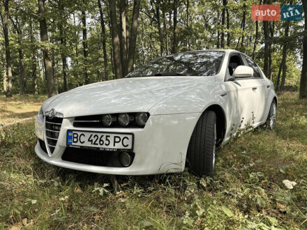 Білий Альфа Ромео 159, об'ємом двигуна 1.9 л та пробігом 103 тис. км за 7650 $, фото 1 на Automoto.ua