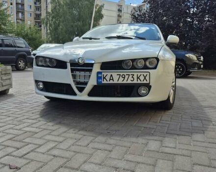Білий Альфа Ромео 159, об'ємом двигуна 2.2 л та пробігом 128 тис. км за 5850 $, фото 1 на Automoto.ua