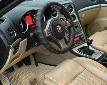 Чорний Альфа Ромео 159, об'ємом двигуна 1.9 л та пробігом 169 тис. км за 3250 $, фото 8 на Automoto.ua