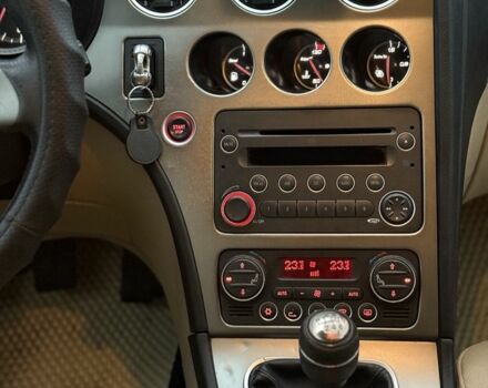 Чорний Альфа Ромео 159, об'ємом двигуна 1.9 л та пробігом 169 тис. км за 3250 $, фото 12 на Automoto.ua