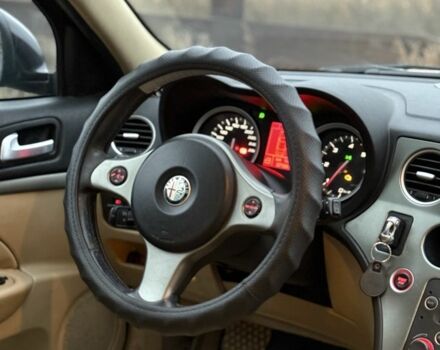 Чорний Альфа Ромео 159, об'ємом двигуна 1.9 л та пробігом 169 тис. км за 3250 $, фото 13 на Automoto.ua