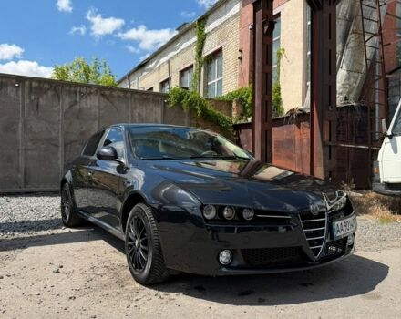 Чорний Альфа Ромео 159, об'ємом двигуна 2.2 л та пробігом 182 тис. км за 5800 $, фото 8 на Automoto.ua