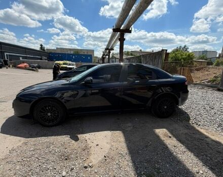 Чорний Альфа Ромео 159, об'ємом двигуна 2.2 л та пробігом 182 тис. км за 5800 $, фото 2 на Automoto.ua