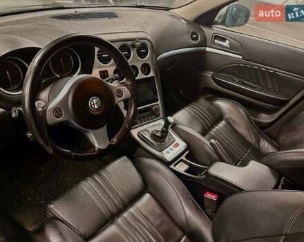 Чорний Альфа Ромео 159, об'ємом двигуна 2.2 л та пробігом 270 тис. км за 7500 $, фото 8 на Automoto.ua