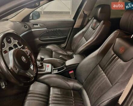 Чорний Альфа Ромео 159, об'ємом двигуна 2.2 л та пробігом 270 тис. км за 7500 $, фото 9 на Automoto.ua