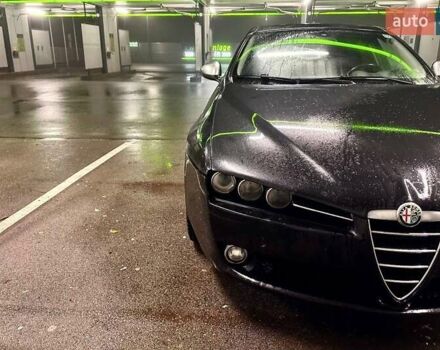 Чорний Альфа Ромео 159, об'ємом двигуна 2.2 л та пробігом 270 тис. км за 7500 $, фото 7 на Automoto.ua