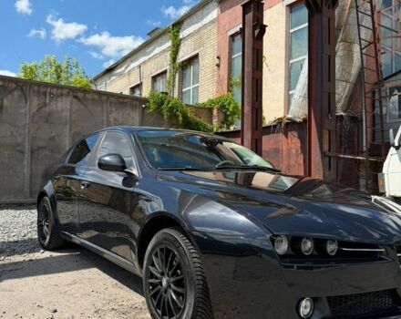 Чорний Альфа Ромео 159, об'ємом двигуна 2.2 л та пробігом 182 тис. км за 5800 $, фото 7 на Automoto.ua