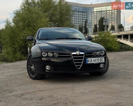 Черный Альфа Ромео 159, объемом двигателя 3.2 л и пробегом 134 тыс. км за 8000 $, фото 1 на Automoto.ua