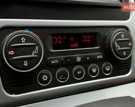 Чорний Альфа Ромео 159, об'ємом двигуна 2.2 л та пробігом 263 тис. км за 8200 $, фото 17 на Automoto.ua