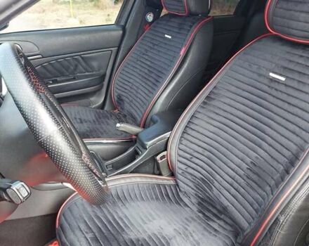 Чорний Альфа Ромео 159, об'ємом двигуна 2.2 л та пробігом 171 тис. км за 7500 $, фото 8 на Automoto.ua