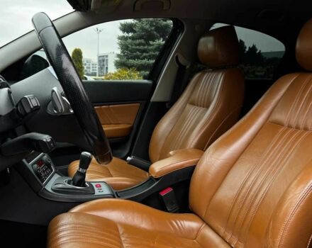 Чорний Альфа Ромео 159, об'ємом двигуна 2.2 л та пробігом 263 тис. км за 8200 $, фото 8 на Automoto.ua