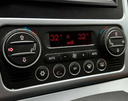 Чорний Альфа Ромео 159, об'ємом двигуна 2.2 л та пробігом 263 тис. км за 8200 $, фото 17 на Automoto.ua