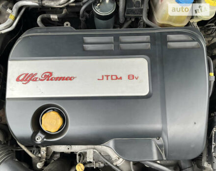 Чорний Альфа Ромео 159, об'ємом двигуна 1.9 л та пробігом 250 тис. км за 8900 $, фото 94 на Automoto.ua