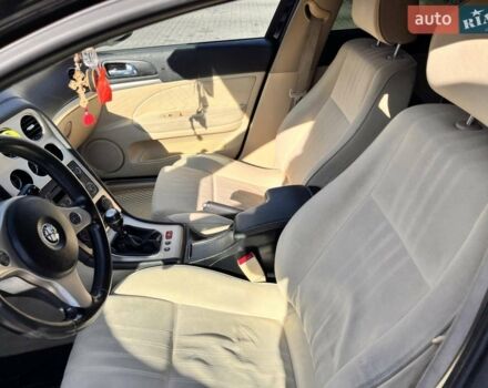 Чорний Альфа Ромео 159, об'ємом двигуна 2.2 л та пробігом 340 тис. км за 6200 $, фото 13 на Automoto.ua