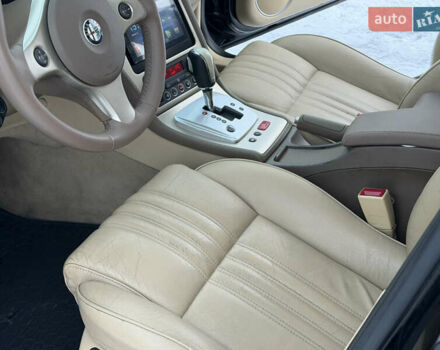 Чорний Альфа Ромео 159, об'ємом двигуна 2.4 л та пробігом 264 тис. км за 5999 $, фото 11 на Automoto.ua