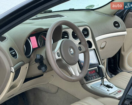 Чорний Альфа Ромео 159, об'ємом двигуна 2.4 л та пробігом 264 тис. км за 5999 $, фото 9 на Automoto.ua