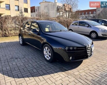 Чорний Альфа Ромео 159, об'ємом двигуна 2.2 л та пробігом 340 тис. км за 6200 $, фото 4 на Automoto.ua