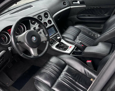 Чорний Альфа Ромео 159, об'ємом двигуна 1.8 л та пробігом 203 тис. км за 6500 $, фото 8 на Automoto.ua