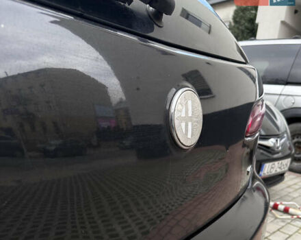 Чорний Альфа Ромео 159, об'ємом двигуна 1.8 л та пробігом 203 тис. км за 6500 $, фото 17 на Automoto.ua