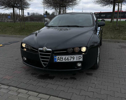 Чорний Альфа Ромео 159, об'ємом двигуна 1.8 л та пробігом 203 тис. км за 6500 $, фото 1 на Automoto.ua