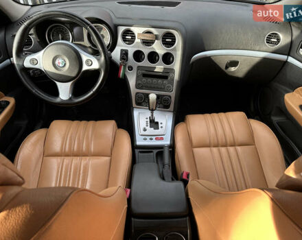 Черный Альфа Ромео 159, объемом двигателя 1.91 л и пробегом 320 тыс. км за 6300 $, фото 23 на Automoto.ua