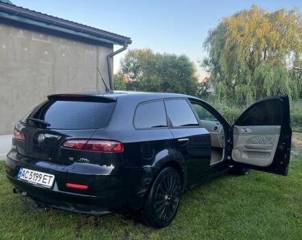Чорний Альфа Ромео 159, об'ємом двигуна 1.9 л та пробігом 321 тис. км за 6000 $, фото 3 на Automoto.ua
