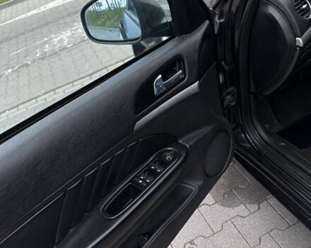 Чорний Альфа Ромео 159, об'ємом двигуна 1.8 л та пробігом 203 тис. км за 6500 $, фото 5 на Automoto.ua