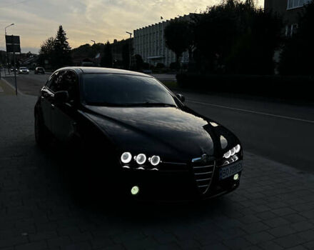 Чорний Альфа Ромео 159, об'ємом двигуна 1.91 л та пробігом 147 тис. км за 6600 $, фото 3 на Automoto.ua