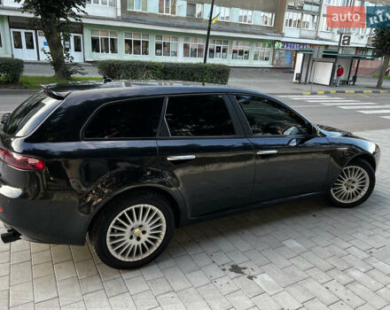 Чорний Альфа Ромео 159, об'ємом двигуна 1.91 л та пробігом 147 тис. км за 6600 $, фото 8 на Automoto.ua