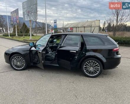 Чорний Альфа Ромео 159, об'ємом двигуна 1.8 л та пробігом 160 тис. км за 9000 $, фото 3 на Automoto.ua