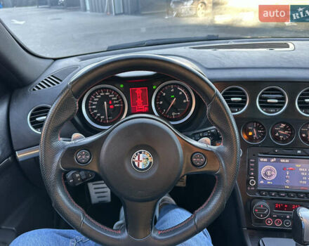 Альфа Ромео 159 2010 в Луцке на Automoto.ua Черный Альфа Ромео 159, объемом двигателя 2.4 л и пробегом 133 тыс. км за 10700 $, фото 33 на Automoto.ua