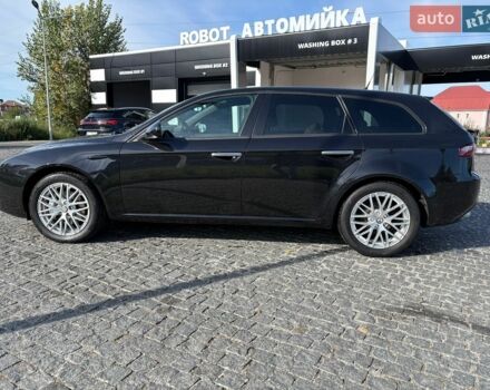 Чорний Альфа Ромео 159, об'ємом двигуна 1.96 л та пробігом 309 тис. км за 8200 $, фото 5 на Automoto.ua
