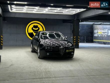 Чорний Альфа Ромео 159, об'ємом двигуна 1.91 л та пробігом 243 тис. км за 8000 $, фото 1 на Automoto.ua