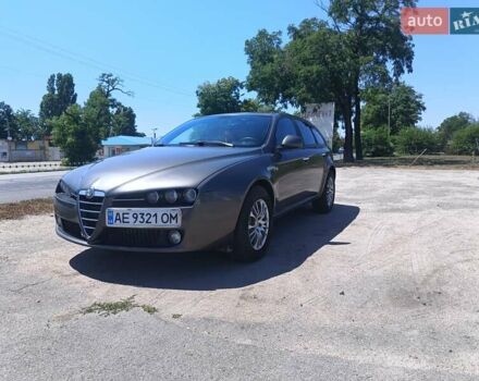 Коричневий Альфа Ромео 159, об'ємом двигуна 1.96 л та пробігом 228 тис. км за 7900 $, фото 8 на Automoto.ua