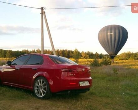 Красный Альфа Ромео 159, объемом двигателя 3.2 л и пробегом 72 тыс. км за 11900 $, фото 4 на Automoto.ua