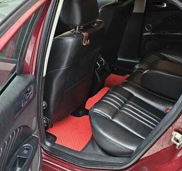 Червоний Альфа Ромео 159, об'ємом двигуна 2.2 л та пробігом 241 тис. км за 5850 $, фото 6 на Automoto.ua