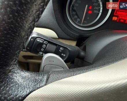 Красный Альфа Ромео 159, объемом двигателя 2.2 л и пробегом 167 тыс. км за 6500 $, фото 21 на Automoto.ua