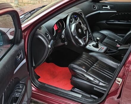 Червоний Альфа Ромео 159, об'ємом двигуна 2.2 л та пробігом 241 тис. км за 5850 $, фото 5 на Automoto.ua